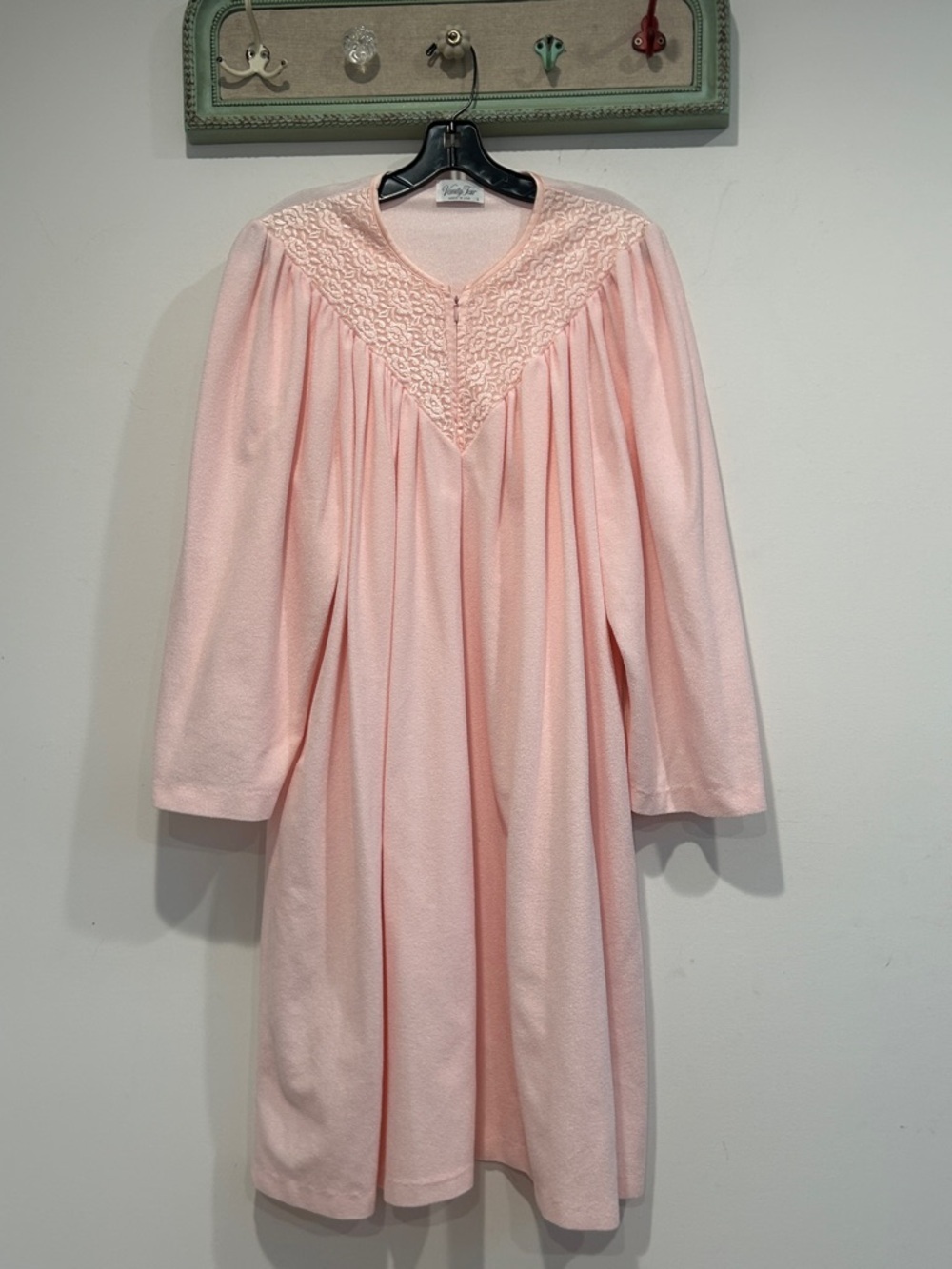 Vintage Vanity Fair Pale Pink Long Sleeve Midi Nightgown Lace Yoke Women Large